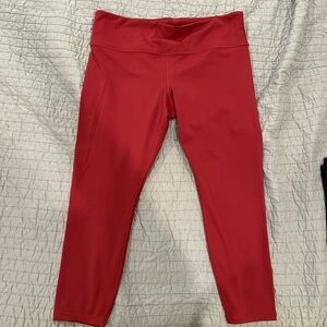 Athleta Elation Train 7/8 Tight // decadent red size XL
